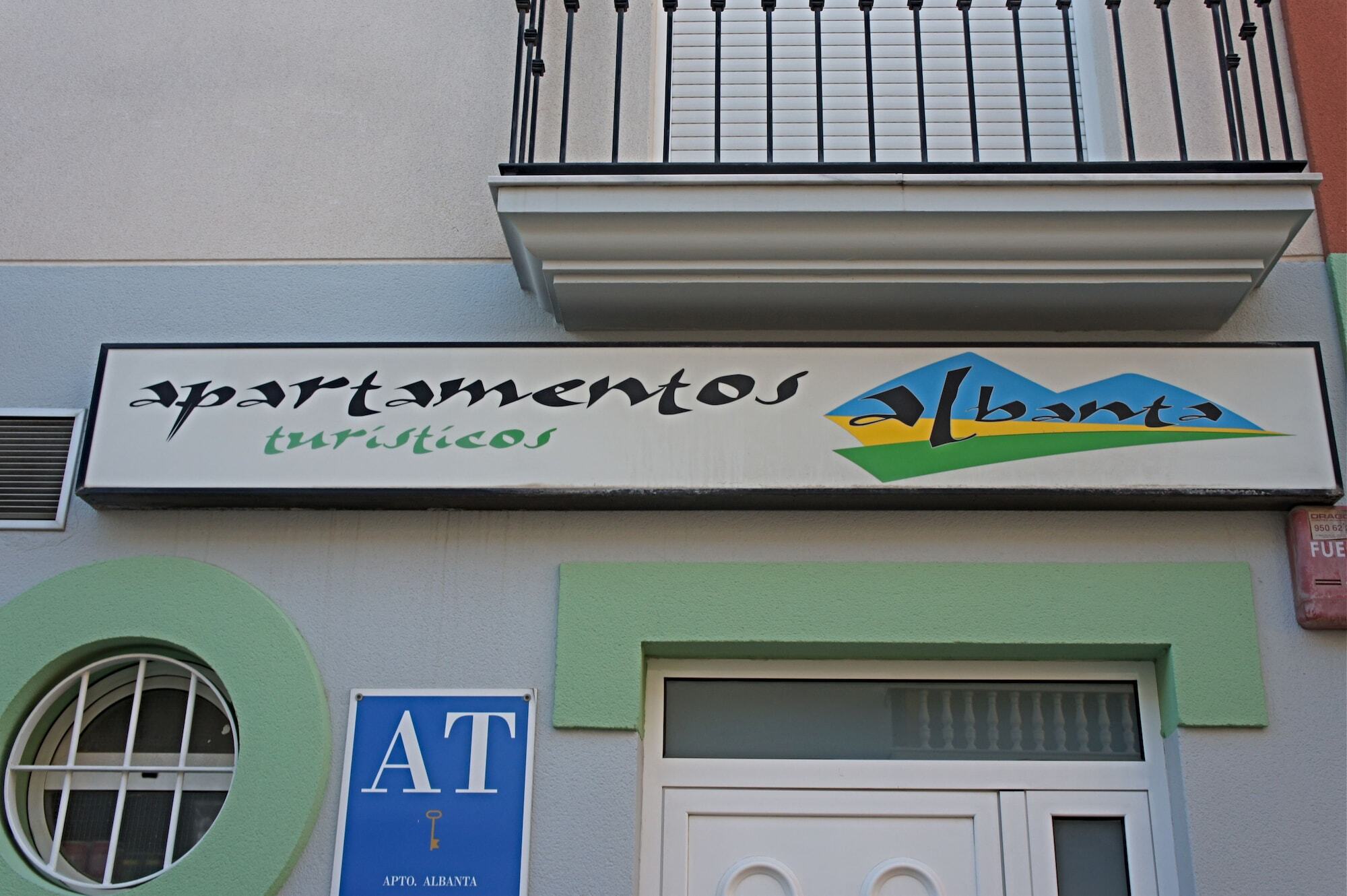 Apartamentos Turisticos Albanta Alhama de Almería 外观 照片
